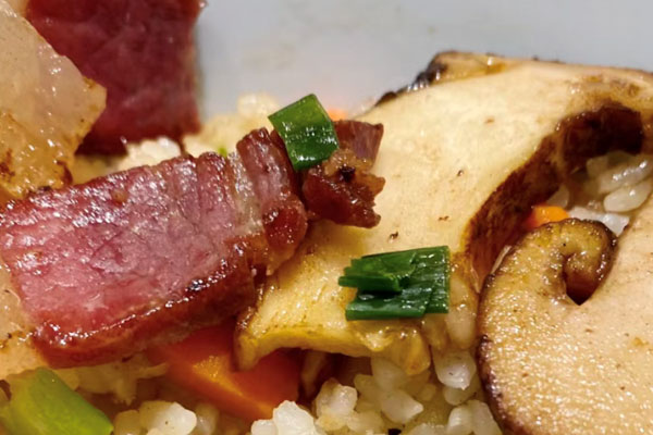 松茸每年的產(chǎn)量有多少噸 松茸每年的產(chǎn)量有多少噸