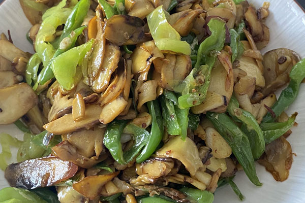 肺手術(shù)后能吃牛肝菌嗎，吃牛肝菌會身體發(fā)癢嗎